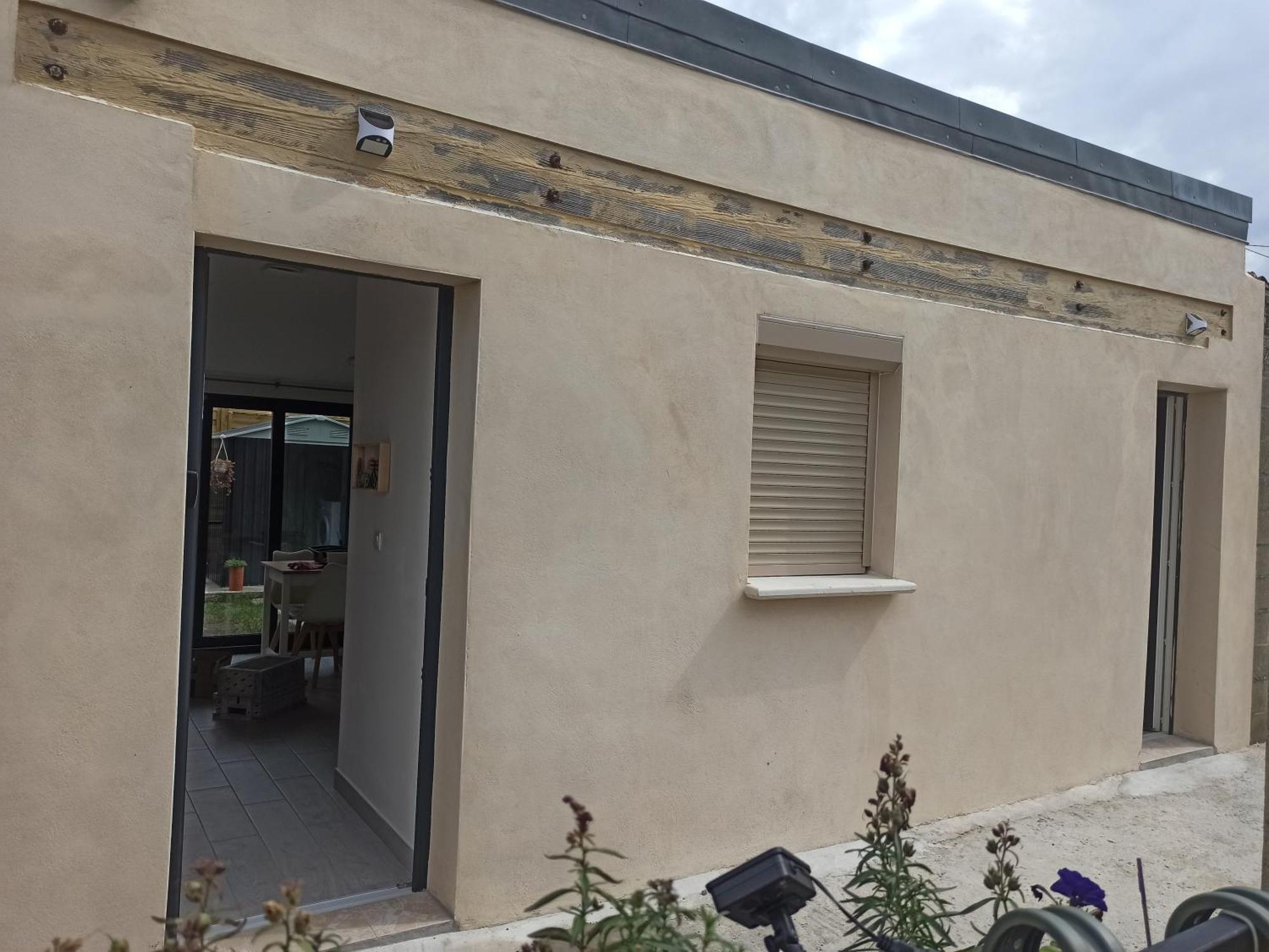 Holiday home Au Rez-de-chaussee Avec Jardin Prive